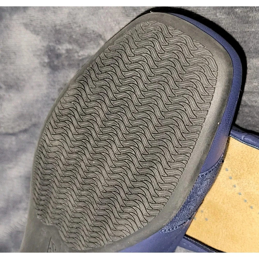 Trotters Samantha‎ Navy Women's Slip On 10WW Loafers T1812-400